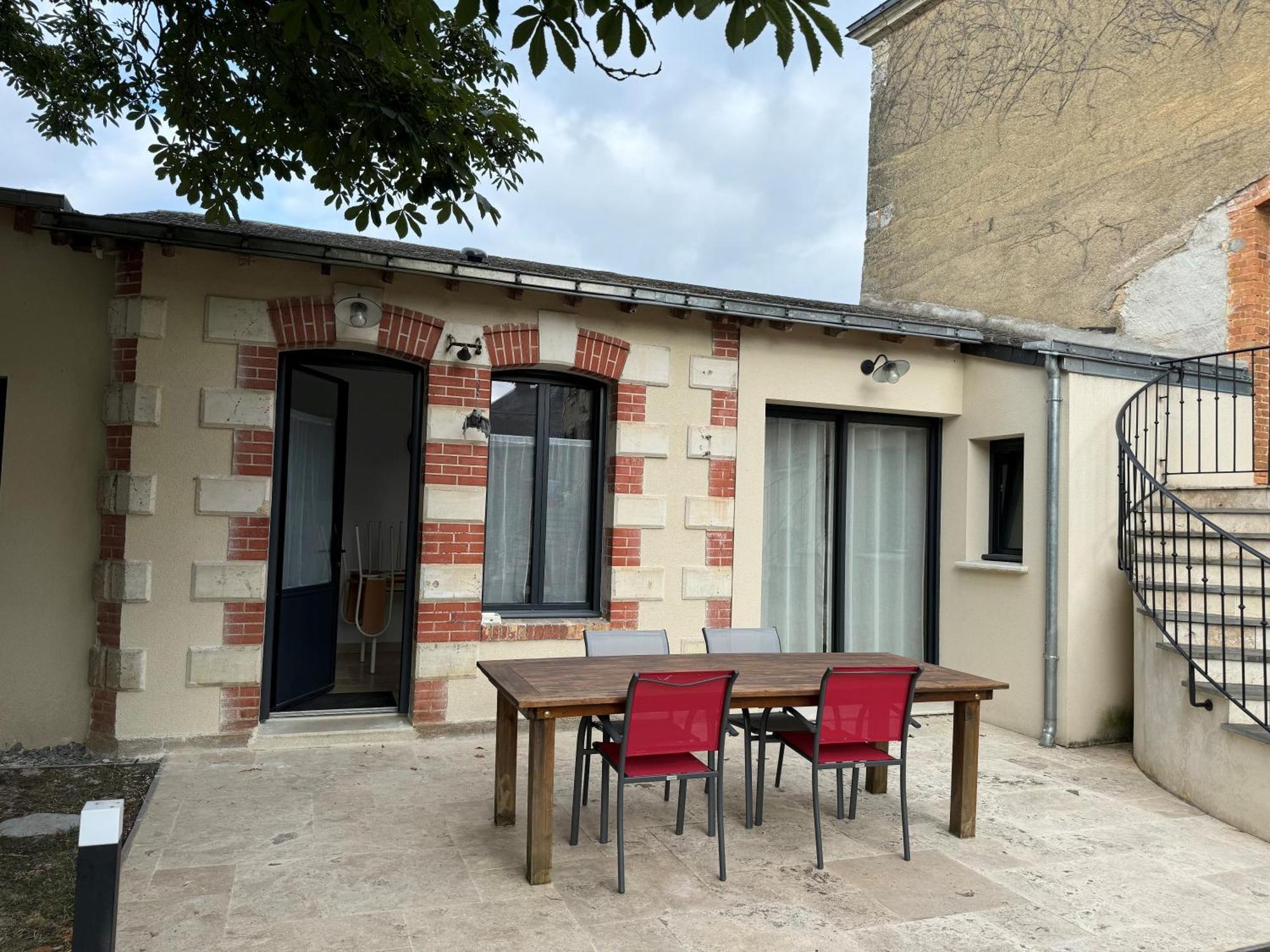 Petit Gite Avec Terrasse Thouarcé Buitenkant foto